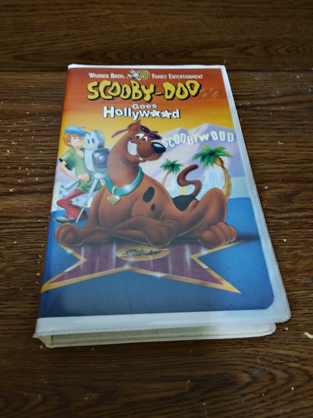 Scooby-Doo Goes Hollywood (VHS, 1997) w/ Clamshell Case